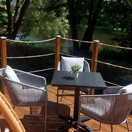 Holiday home Tiny House U Lasicek Perstejn